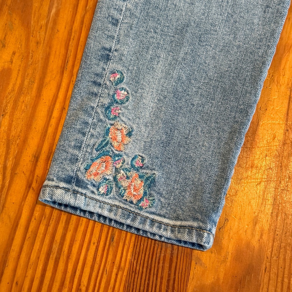 Lucky Brand Light Blue Skinny Jeans with Pink Floral Embroidery - Picture 9 of 12